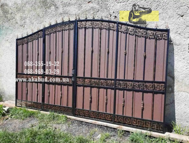 Фото 20. Кованые ворота с профнастилом. Распашные ворота с профнастилом